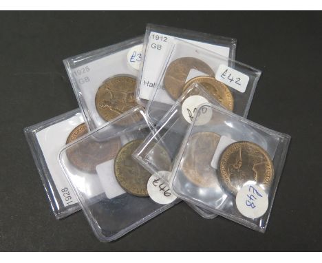 GB Halfpennies (8): 1862, 1887, 1900, 1902, 1912, 1924, 1925 and 1928, nEF to UNC, dealer's ex stock, total ticket £322