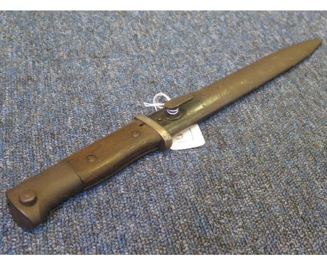Bayonet: A German Model 1888/94 knife bayonet in its steel scabbard. Bladed dated 1917. With flash guard. Light pitting to sc