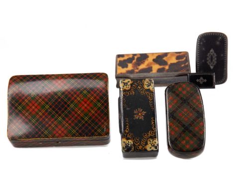 VICTORIAN TARTANWARE SYCAMORE BOX,with sloped top, 13cm wide, together with a tartanware snuff box, a tortoiseshell snuff box