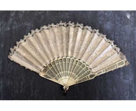 A folding fan circa 1840-1850 with bone monture with silk and handmade lace to the obverse of the leaf. Intricate carving of 