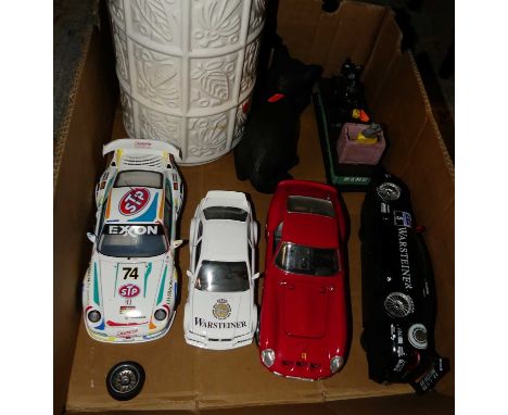 A collection of mixed items to include four various 1/18 and 1/24 scale diecast vehicles to include Maisto, together with a W