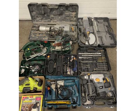 TOOLS: GOOD QUANTITY OF CASED POWER TOOLS to include Titan grinder, a masonry breaker, hammer drill, Bosch sander, Bosch circ