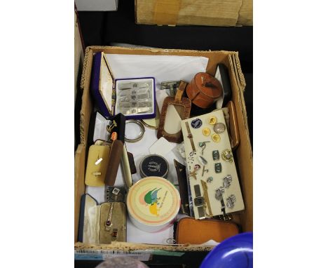 Jewellery and badges, to include cufflinks, a collection of enamel badges, clips, etc, (qty)
