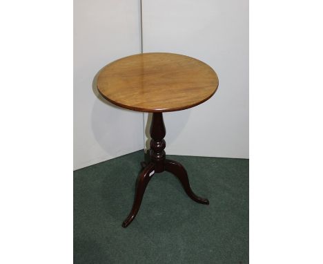 19th Century mahogany occasional table, with a circular top above turned column 