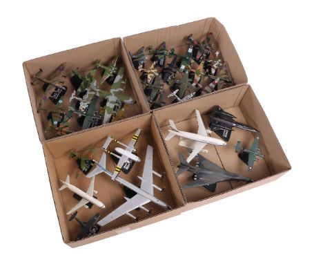 Collection of 29 metal scale model fighter planes WWII, on plastic holders, approx. 8-10 cm high and 3 scale model regular ai