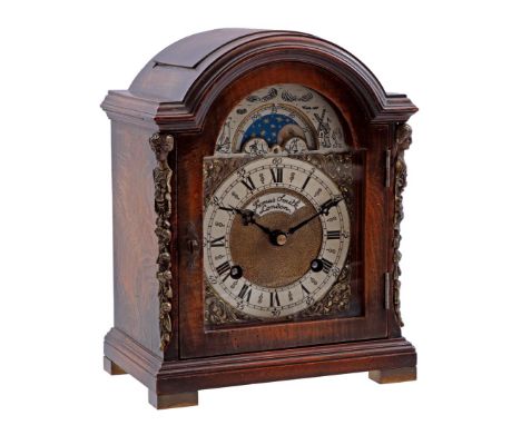 Thomas Smith London table clock with moon phase, in walnut veneer case, 24 cm high