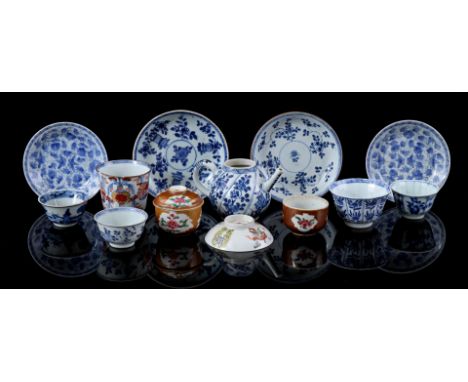 Lot of Chinese porcelain, 18th/19th century, wed. Imari, Kangxi teapot, Capuchin lidded container and saucers with floral dec