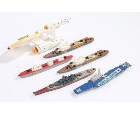 Dinky Toys USS Enterprise, Matchbox Sea Kings K-304 aircraft carrier, K-307 helicopter carrier (2), K-306 convoy escort, simi