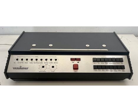 Vermona ER-9 Drum Machine. These are cool. This one is complete but has had work started on it. Definitely a project! 220v.(D