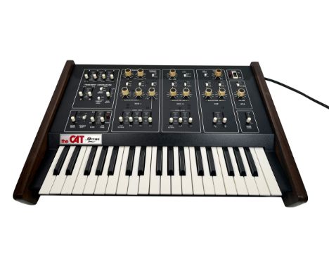 Octave CAT SRM II Synthesizer in excellent condition. 240v. Manual is a copy. (A) Tested and seems to be working as intended,