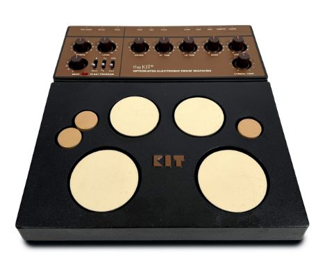 MPC Electronics The Kit Super rare, British-made drum synth unit. Killer snare sound.Tested. Produces sound but requires serv