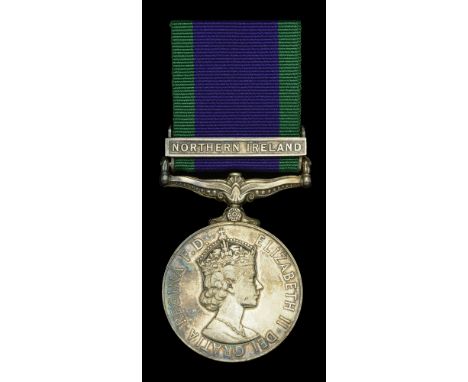 General Service 1962-2007, 1 clasp, Northern Ireland (25015251 Pte N J Roberts Para) edge nicks and light contact marks, good