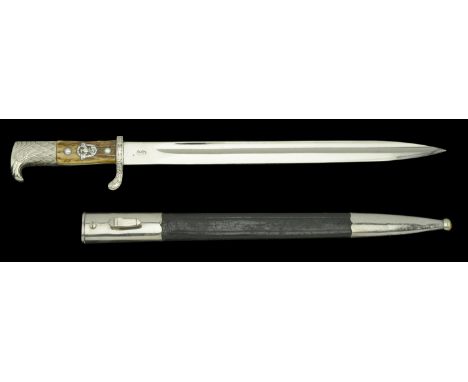 A German Third Reich Police Bayonet. A very fine example of the Third Reich police bayonet. Mint blade with the Knight’s head