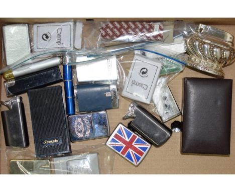 A collection of collectable cigarette lighters including 'Jack Daniels' and 'Union Flag' Zippo lighters together with other e