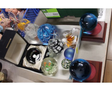 Paperweights, Caithness, Murano etc