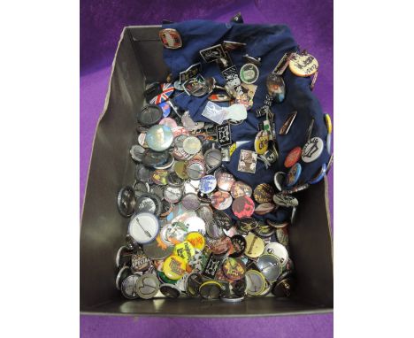 A selection of vintage heavy metal and rock pin and enamel badges, Motorhead, Sabbath etc approx 100 plus