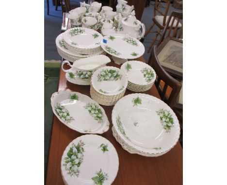 A Royal Albert 'Trillium part tea and part dinner service