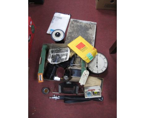 Junghams Mogul-Timer G. Genners New York Camera Stand, timers, photograph, paper, etc:- One Box
