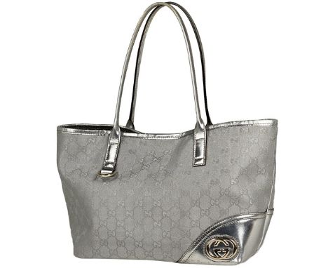 Gucci New Britt GG Logo Shoulder Bag Handbag GG Canvas Silver Women [Second-hand] Because it is a second-hand product, it is 