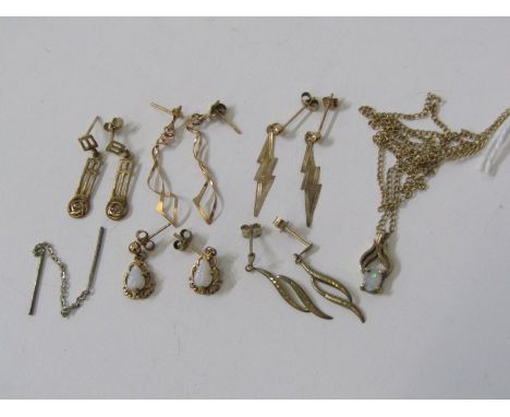 SELECTION OF 9ct GOLD &amp; YELLOW METAL ITEMS, including 9ct gold chain and pendant, earrings, including opal, etc, approx 5