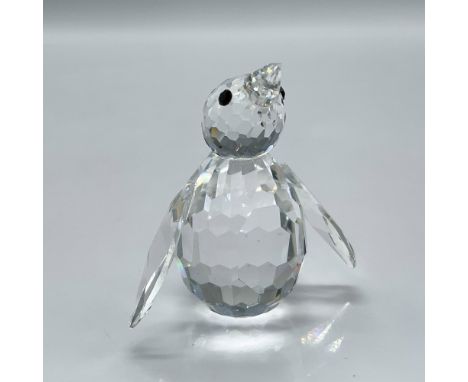 Part of the Kingdom of Ice and Snow group, figure is made from clear crystal with black crystal eyes. Swarovski backstamp. Th