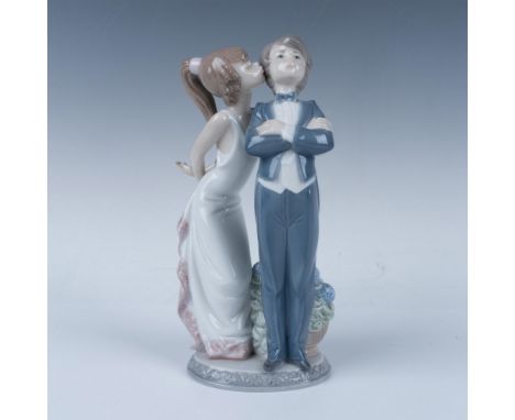 A glossy figure capturing a couple in an adorable moment of making up after a sulk, with dynamic facial expressions. This ite