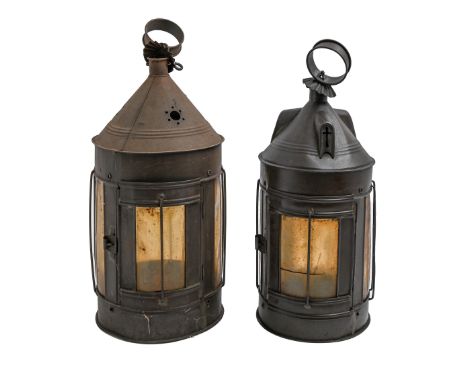 Two English&nbsp;tinplate horn lanterns, 19th c, 32 and 35cm h excluding ring  The collection of C. W. Briggs (1906-1971) (lo