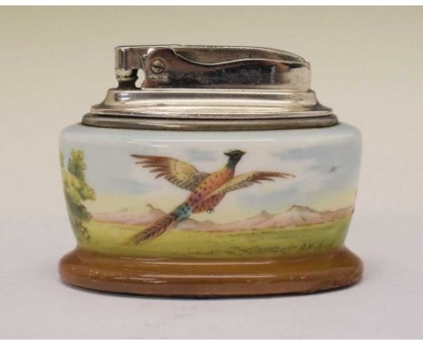Minton table lighter with pheasant in flight decoration, 9cm long 