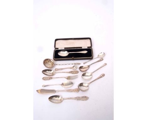 Mixed Lot: Victorian silver gilt sifter spoon with figural finial handle to a twisted stem and pierced and shaped circular bo