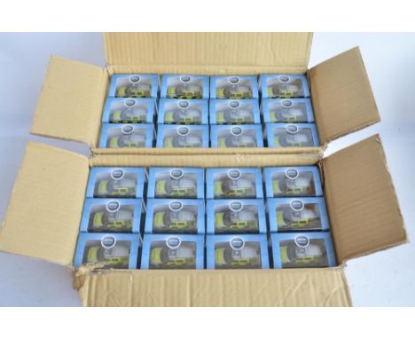 Two boxes containing 96x 1/76 scale (OO gauge) Oxford Diecast Highways Agency Land Rover Discovery models (item no 76LRD004),