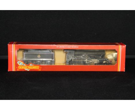 HORNBY RAILWAYS - ENGINE - an R.860 BR 4-4-0 Locomotive 'The Pytchley 62750' (E/E) 00 Gauge.