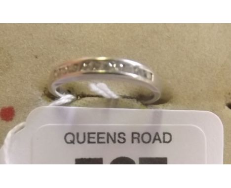 AN 11 STONE DIAMOND RING SET IN 9ct WHITE GOLD