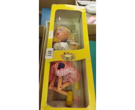 PELHAM PUPPET OF A DUTCH GIRL IN BOX
