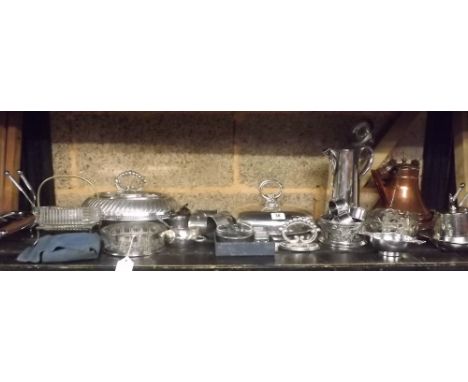 SHELF OF PLATED WARE INCL: TUREEN'S, NAPKIN RINGS, COASTER &amp; A COPPER KETTLE