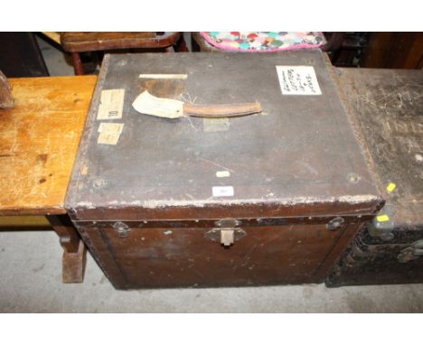 A square canvas covered trunk