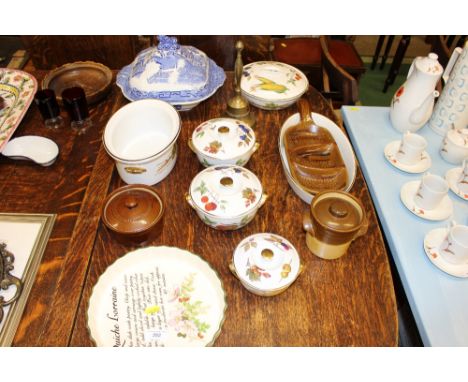 A blue and white 'Old Willow pattern tureen and cover; a brass hand bell; various items of Royal Worcester 'Evesham' etc.