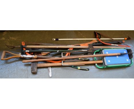 A quantity of garden tools, including Wilkinson Sword together with a gardening kneeler