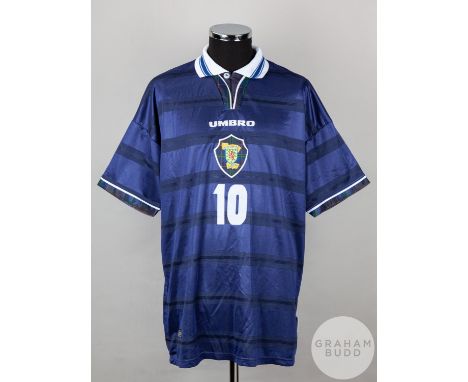 Blue and white No.10 Scotland international short-sleeved shirt, 1998-2000, Umbro, XL with button-up collar and embroidered c