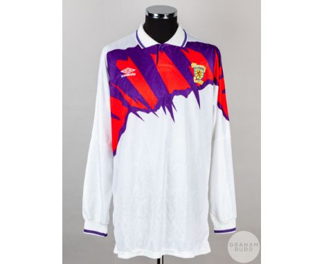 White, red and purple No.17 Scotland international long-sleeved shirt, 1991-93, Umbro, XL with button-up collar and embroider