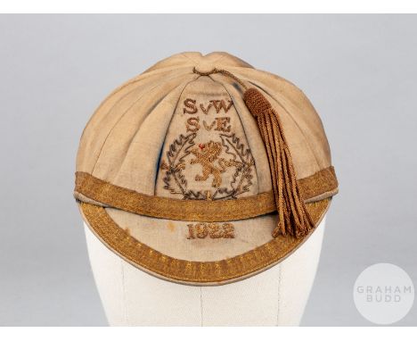 Alexander 'Sandy' Archibald blue Scotland v. Wales and England International cap, 1922 blue velvet cap with gilt tassel, gilt