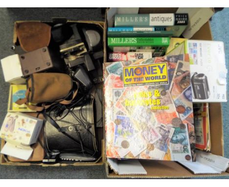 A good mixed lot to include a quantity of vintage cameras comprising Polaroid, Kodak, Coronet and similar, a cased pair of bi