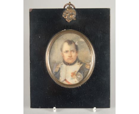 AN OVAL PORTRAIT OF NAPOLEON. 2.75ins x 2.5ins.