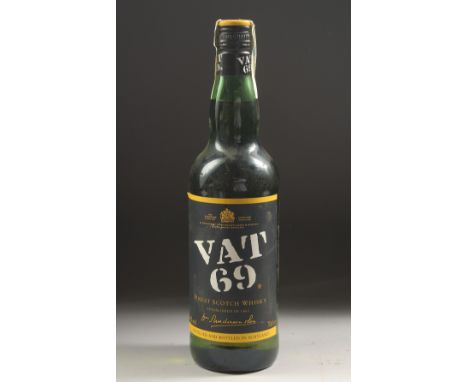A BOTTLE OF VAT 69 SCOTCH WHISKY