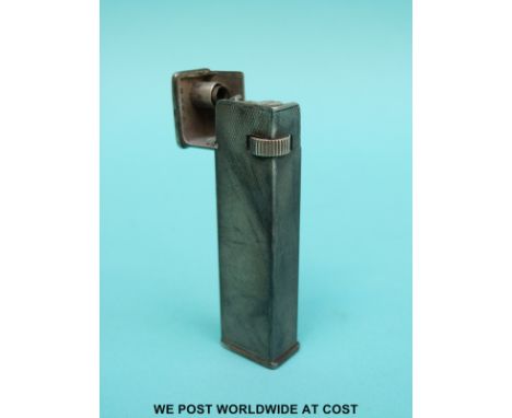 Dunhill Cartier licence hallmarked silver tallboy cigarette lighter, London 1939, 6.5cm tall. 