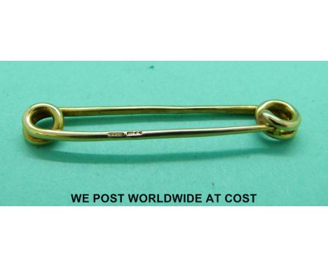 An 18ct gold hunting pin (5.1g)