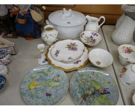 Selection of floral, bird and insect decorated cabinet ware, a Crown Staffs relief jug and a Royal Worcester 'Gourmet Oven Ch