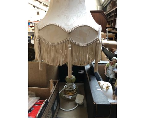 Onyx and bnrass table lamp 