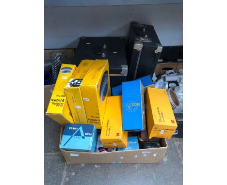 A projector with speakers and microphone, carousels, etc 