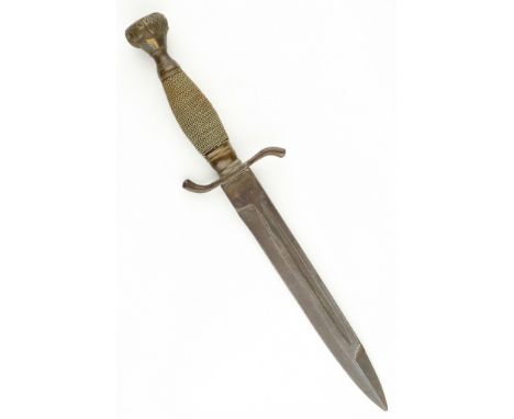CUSTOM MADE GERMAN TRENCH DAGGER An exceptional custom-made German trench dagger, 12 1/8 in. long with a 7 1/2 in. blade with