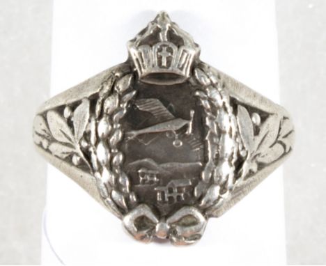 PRUSSIAN PILOT'S BADGE RING Fine sterling silver ring, the front bearing a miniature casting of the Prussian Pilot's Badge, w